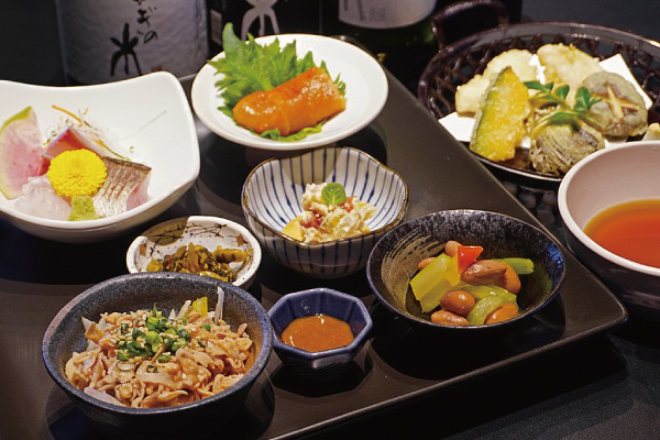 博多昼呑み膳天麩羅付